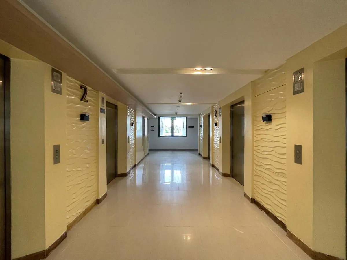פאסאי Homefort At Shore 2 Residences 3*,